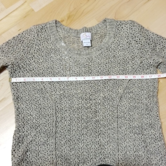 Oh Baby Maternity light sweater, Size S, EUC - Picture 5 of 6